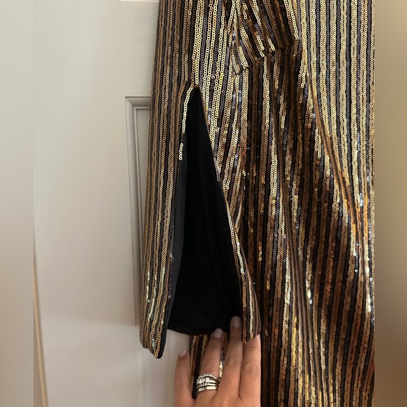 Trina by Trina Turk sequin dress (black & gold) - Picture 3 of 5